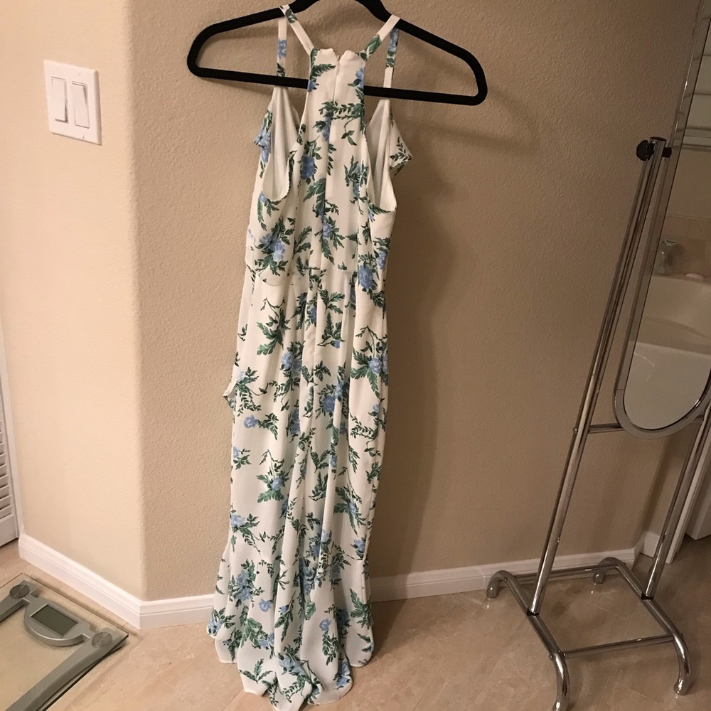 Beautiful white floral dress - Picture 4 of 4